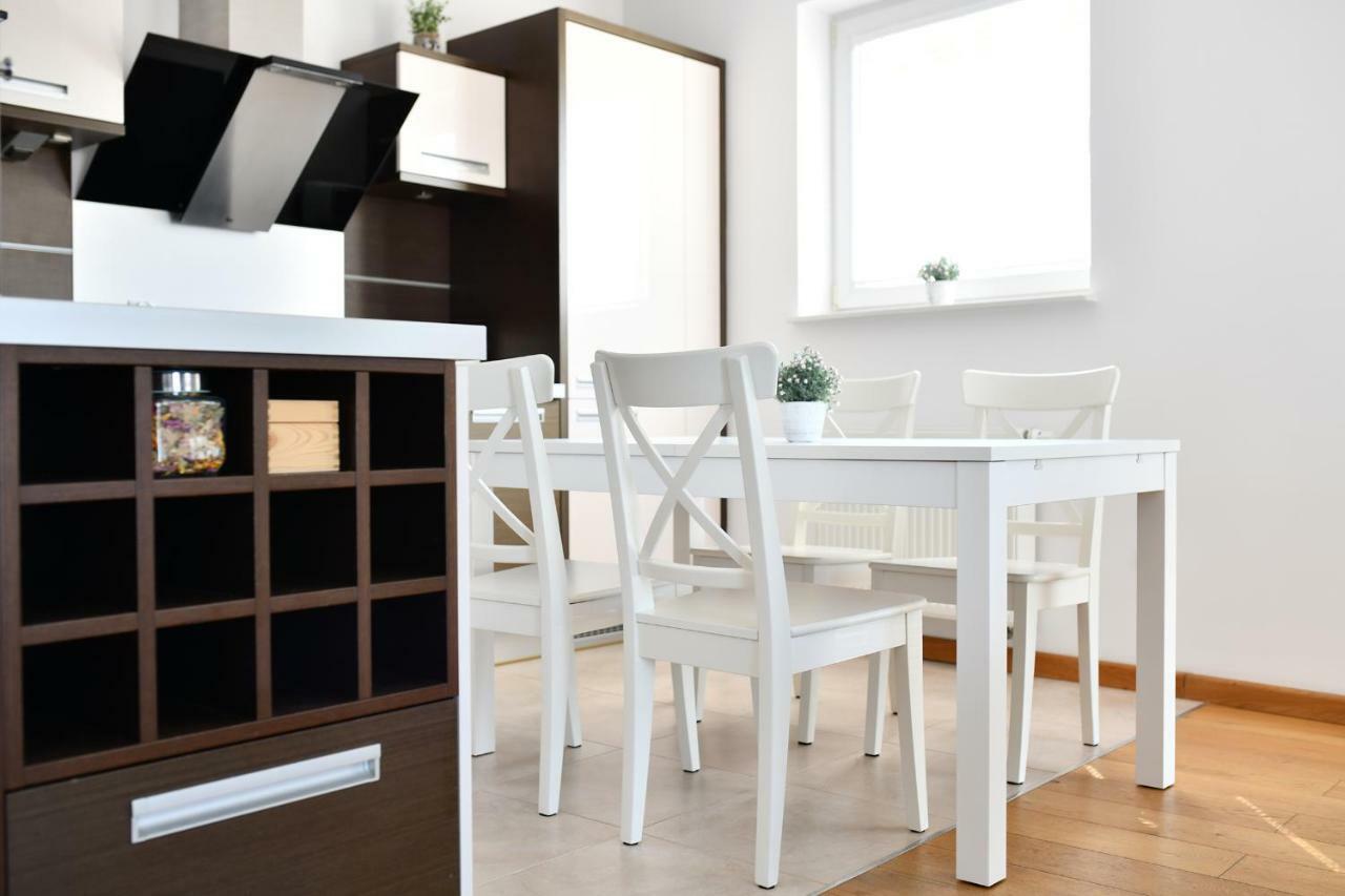 Apartamenty Navigator-Portowa 28 Kolobrzeg Dış mekan fotoğraf